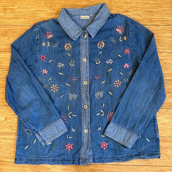 Bobbie Brooks Vintage Denim Flower Embroidered Shirt with Pockets Size Large - Picture 2 of 10